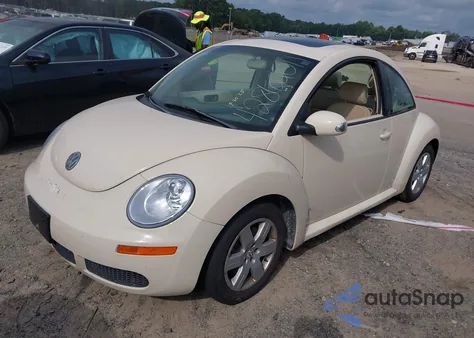 2006 Volkswagen New Beetle 2.5 from USA, damaged, VIN 3VWRG31C26M414929